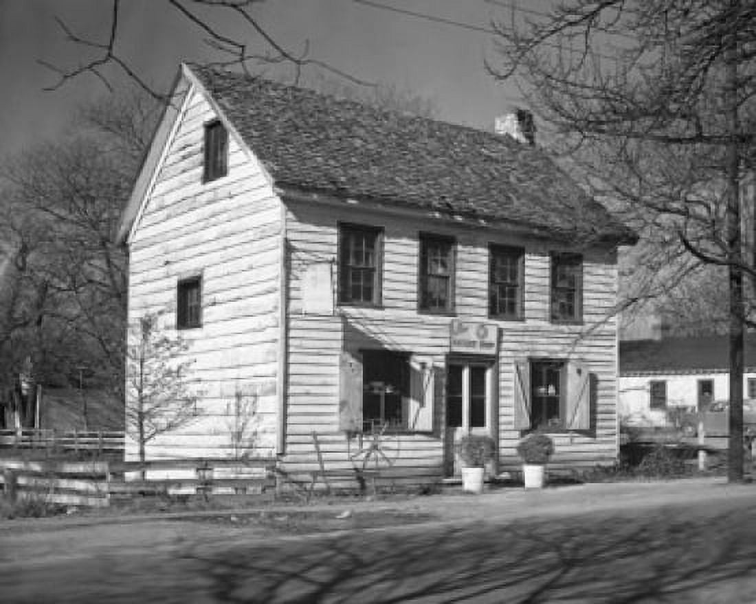 Facade of a store Yorktown Virginia USA Canvas Art - (24 x 36)