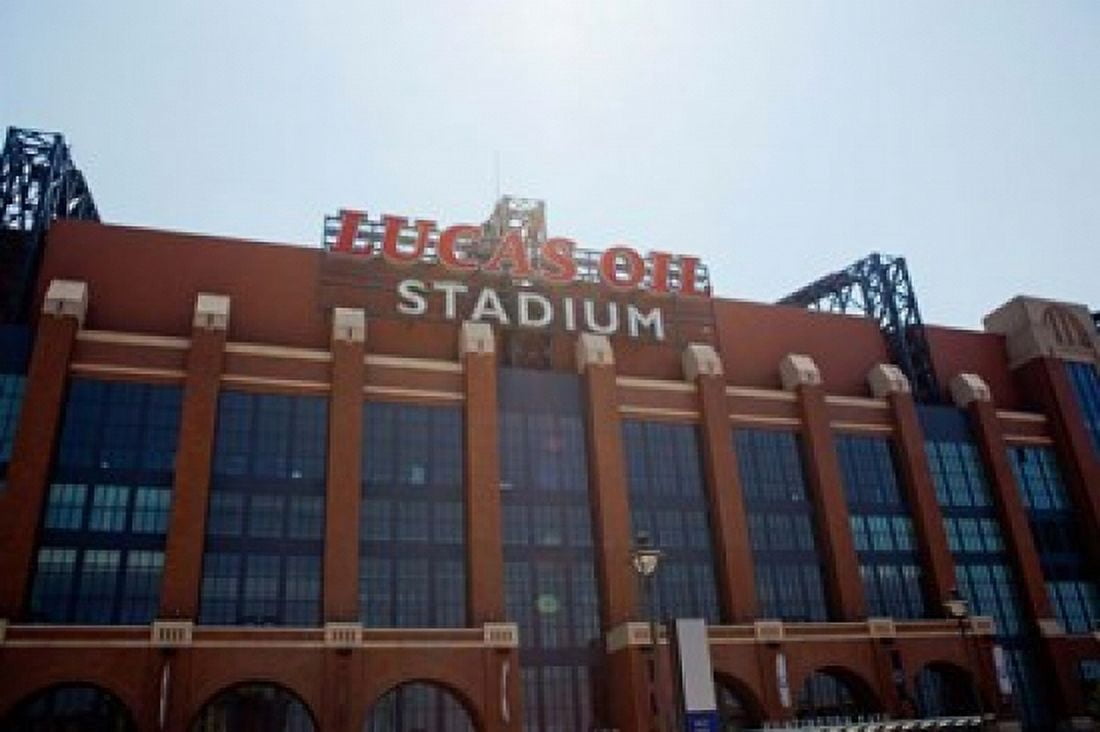 Facade of the Lucas Oil Stadium Indianapolis Indiana Canvas Art - Panoramic Images (18 x 12)