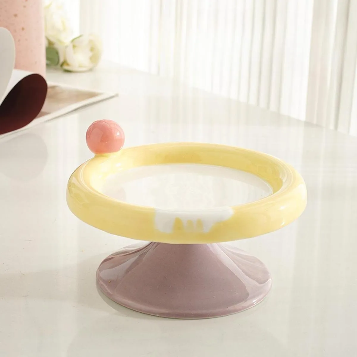 Fairela Elevated Ceramic Cat Bowl, Anti-Slip Raised Pet Feeder, Ice Cream Style Design, Yellow