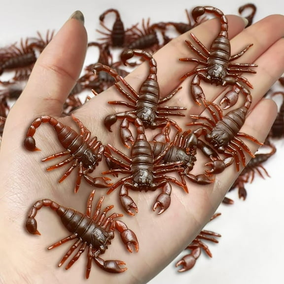 Fake Plastic Prank Toys, Creepy Realistic Prank Toys, Lifelike Plastic Bugs, Prank Stuff for Halloween Party(100pcs)