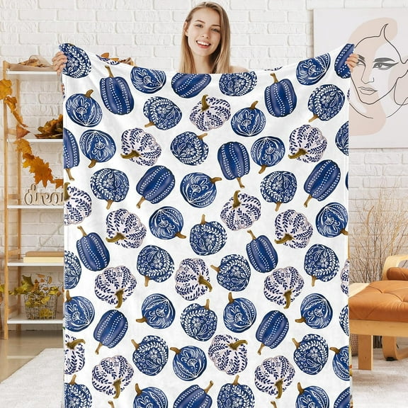 Fall Fuzzy Blanket Chinoiserie Pumpkin Throw Blanket Decorative Soft Cozy Flannel Blanket for Autumn Thanksgiving Home Bed Sofa Couch Chair, 50 x 60 Inch