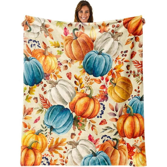 Fall Pumpkin Throw Blanket for Couch 50"x60", Cozy Flannel Autumn Leaves and Berries Fall Blankets and Throws Decor Gifts for Women Girls
