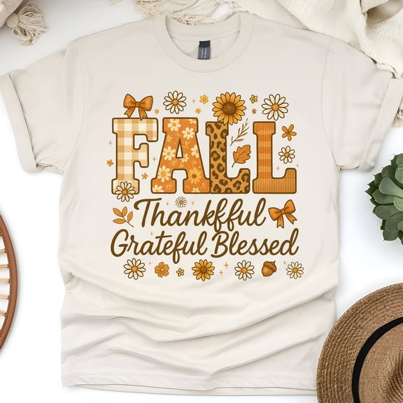 Fall Thankful Grateful Blessed Graphic Tee, Autumn Retro T-Shirt for Women, Natural, Size S