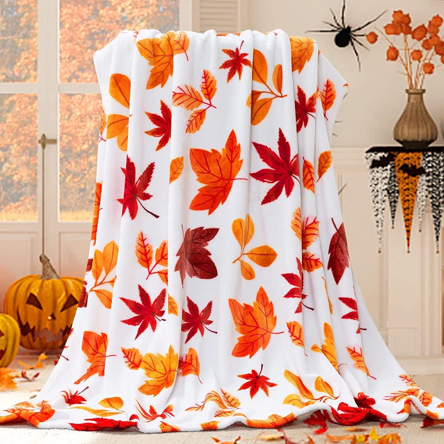 Fall Throw Blanket, Halloween Pumpkin Autumn Plush Fall Decor Fleece Fuzzy Picnic Throw Blanket for Couch Sofa Chairs, Thanksgiving Day Gift Orange Leaf Blankets and Throws for Home (50" x 60")