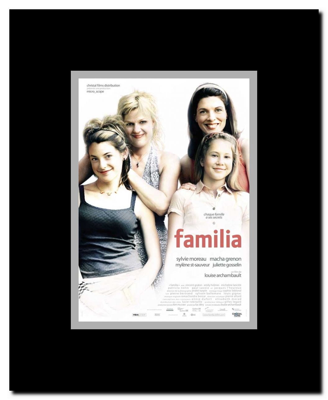 Familia Framed Movie Poster