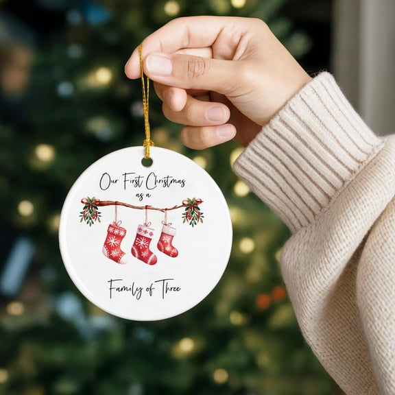 Family Christmas Ornaments Personalized Family of Three Christmas Ornament 2025, Best Parents and Kids Gift for Wife, Husbands, Her, Him Baby First Christmas Ornaments(A)