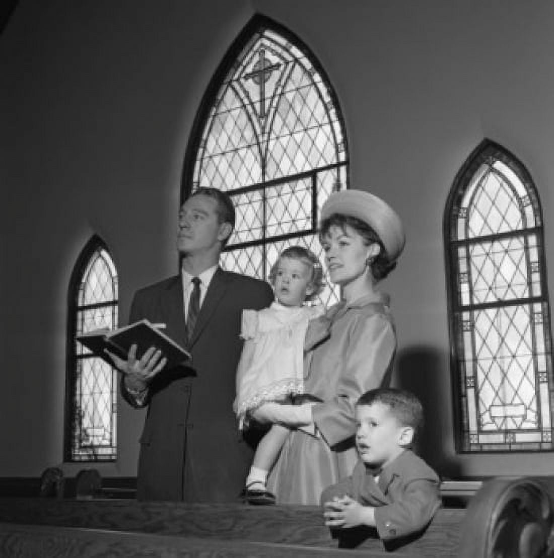 Family with daughter and son singing in church Canvas Art - (18 x 24)
