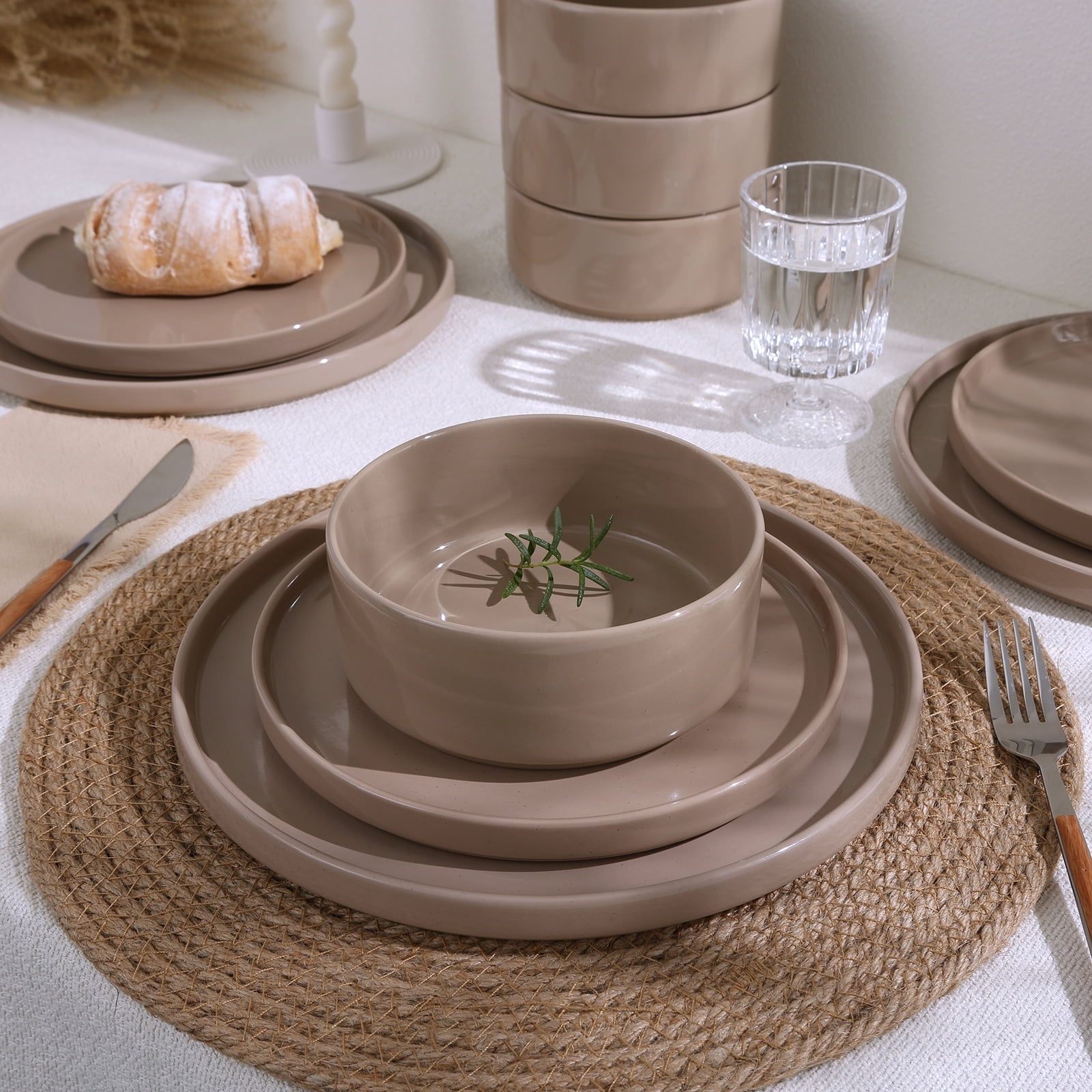 Ceramic Plates Best Dishware For Families Buy Famiware 12-Piece