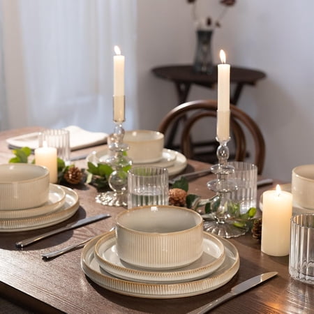 Famiware Stoneware Dinnerware Set for 4, 12-Piece Plates & Bowls, Cappuccino White