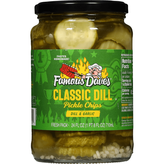 Famous Dave's Classic Dill & Garlic Pickle Chips, 24 fl oz Glass Jar