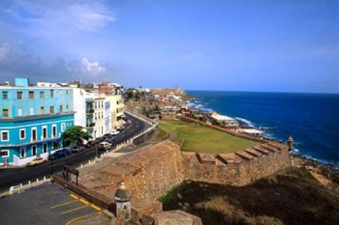 Famous El Morro Castle Old San Juan Puerto Rico Canvas Art - Bill Bachmann DanitaDelimont (36 x 24)