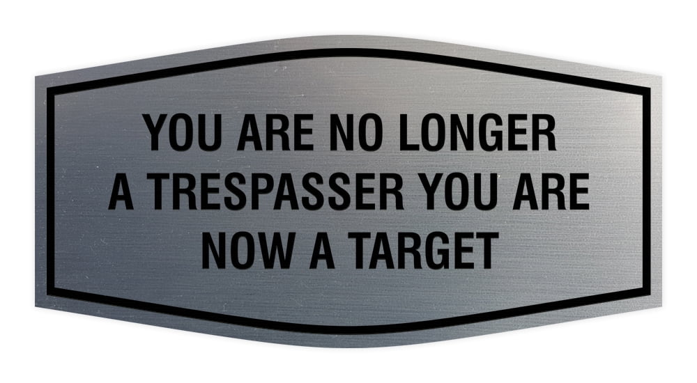 Cartello Divertente In Alluminio ‘No Trespassing - You Are Now A TARGET’ - Targhetta Vintage Per Arredamento, Bar, Giardino (Testo In Inglese) - 2