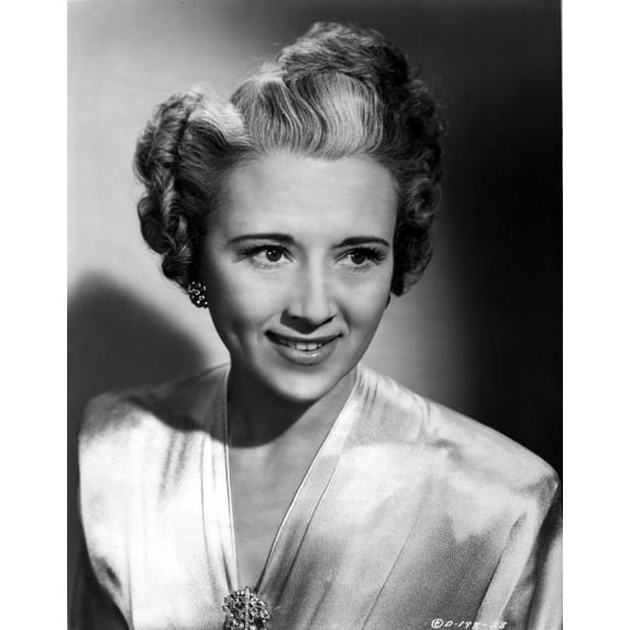 Fanny Flagg Portrait in Classic Photo Print (24 x 30)