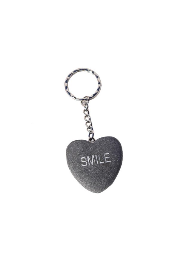 Exquisite Handmade Natural Stone Keychain for Vehicle Keys Using Careful Techniques for Reliability and Style in Design