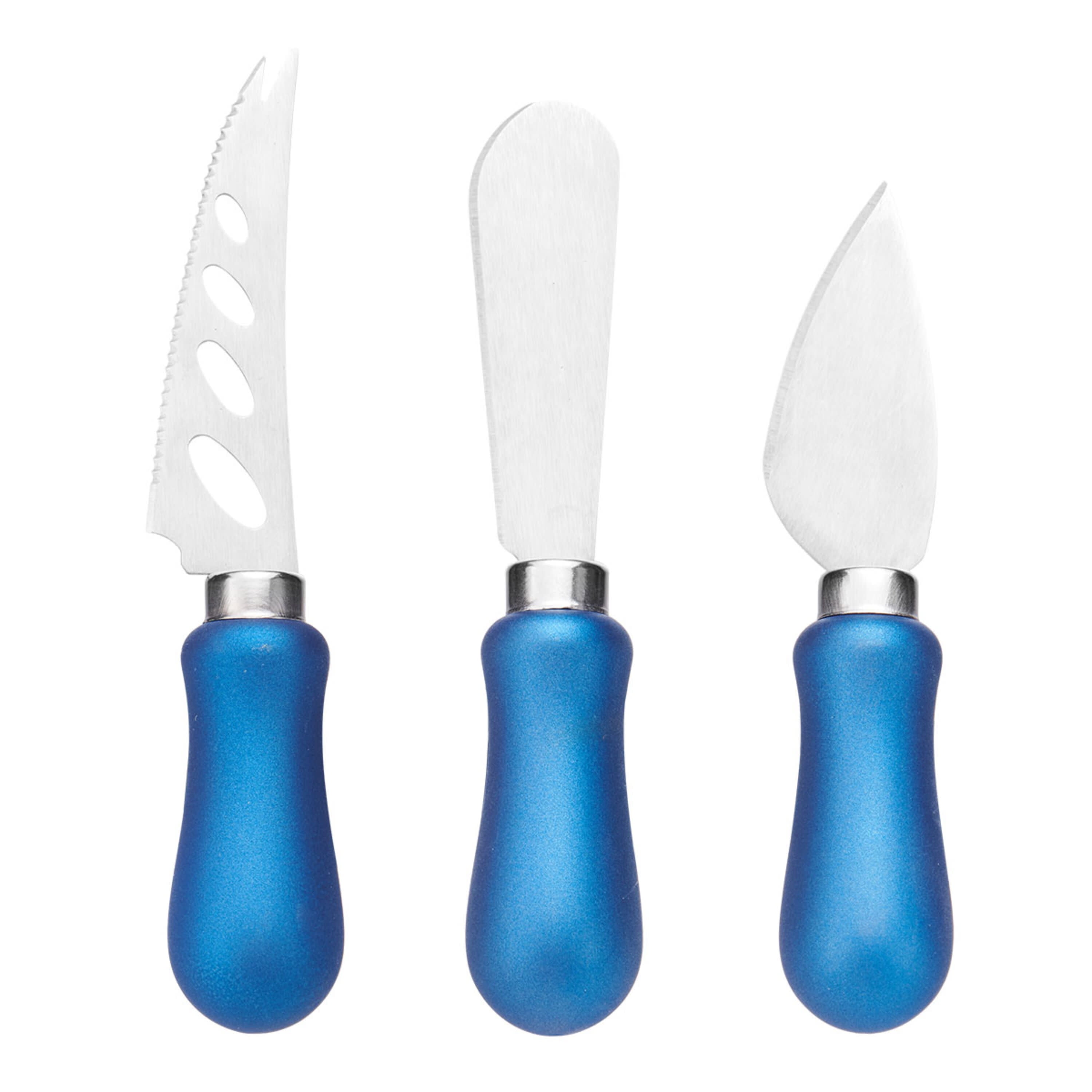 https://i5.walmartimages.com/seo/Farberware-Holiday-3-piece-Cheese-Knife-Spreader-Set-in-Metallic-Blue_93b7c558-fa8b-47ed-a565-3ee27d74c6ba.0383337c26d4474d9de754a526488eef.jpeg