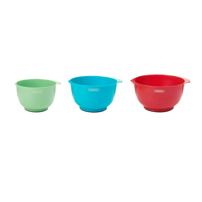 SET OF(4) EXTRA LARGE, LARGE, MEDIUM AND SMALL GREEN RUBBER MIXING BOWLS.  USED