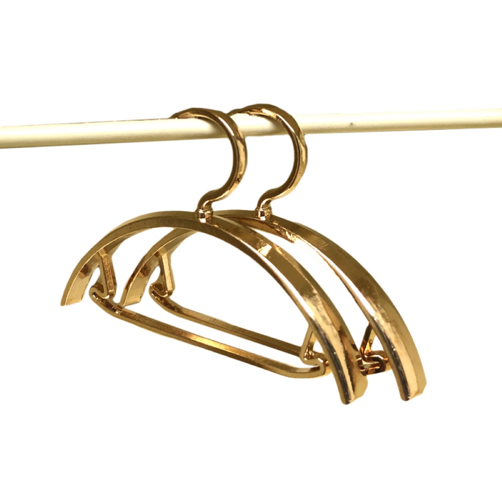 Farfi 2Pcs 1/12 Dollhouse Mini Simulation Metal Clothes Hanger Model