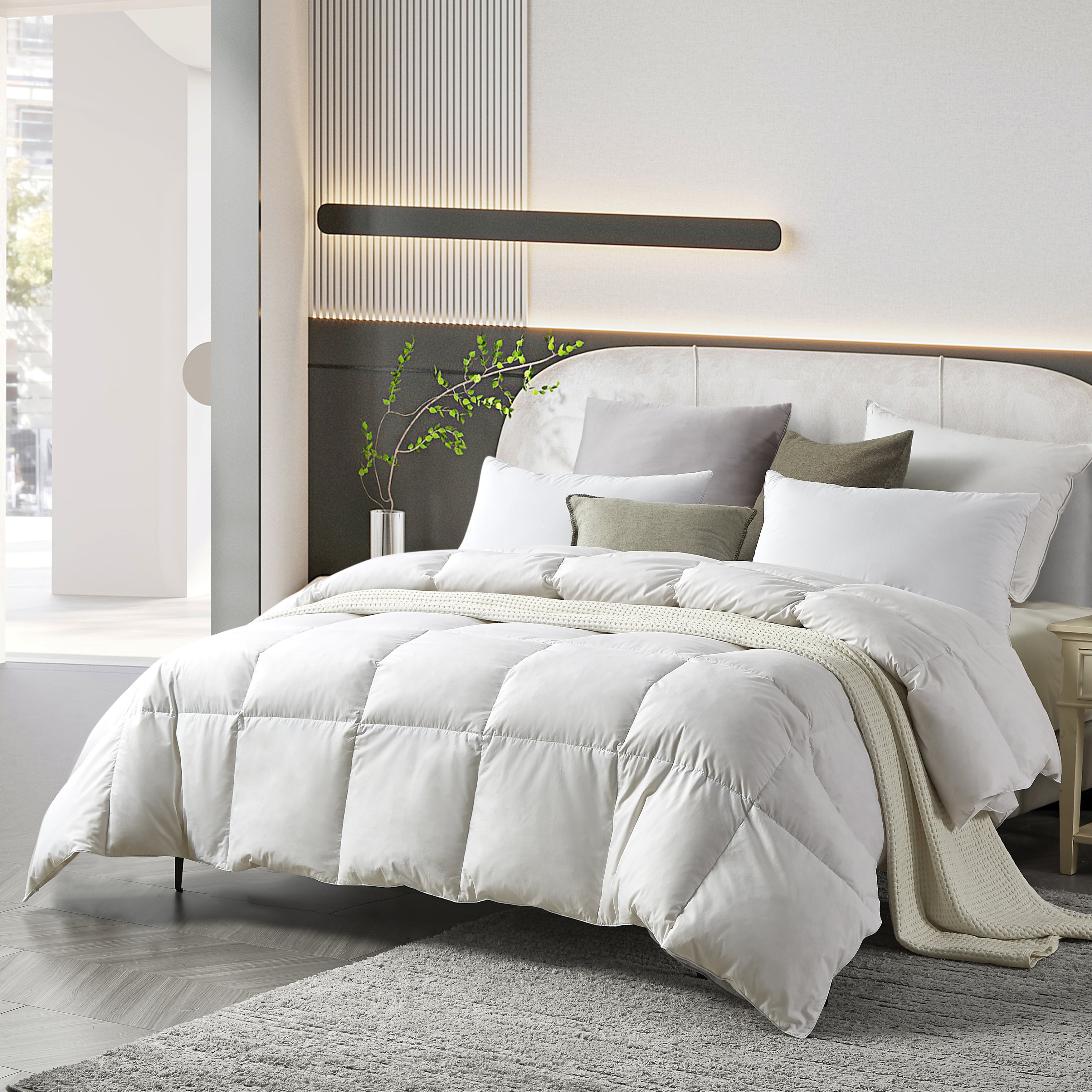 King White Organic Cotton Down Bedspread