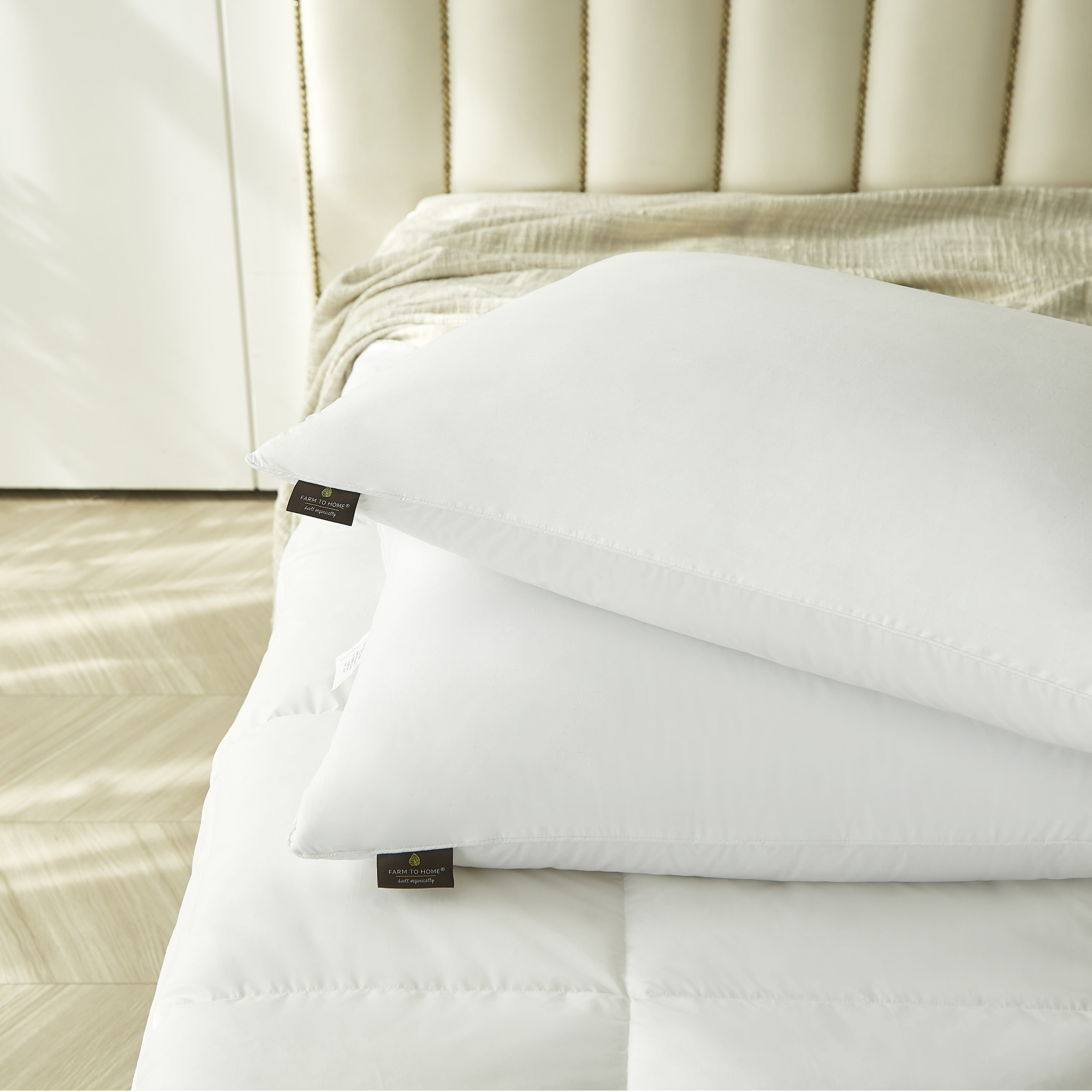 King Size White Hypoallergenic Down Alternative Pillow Set