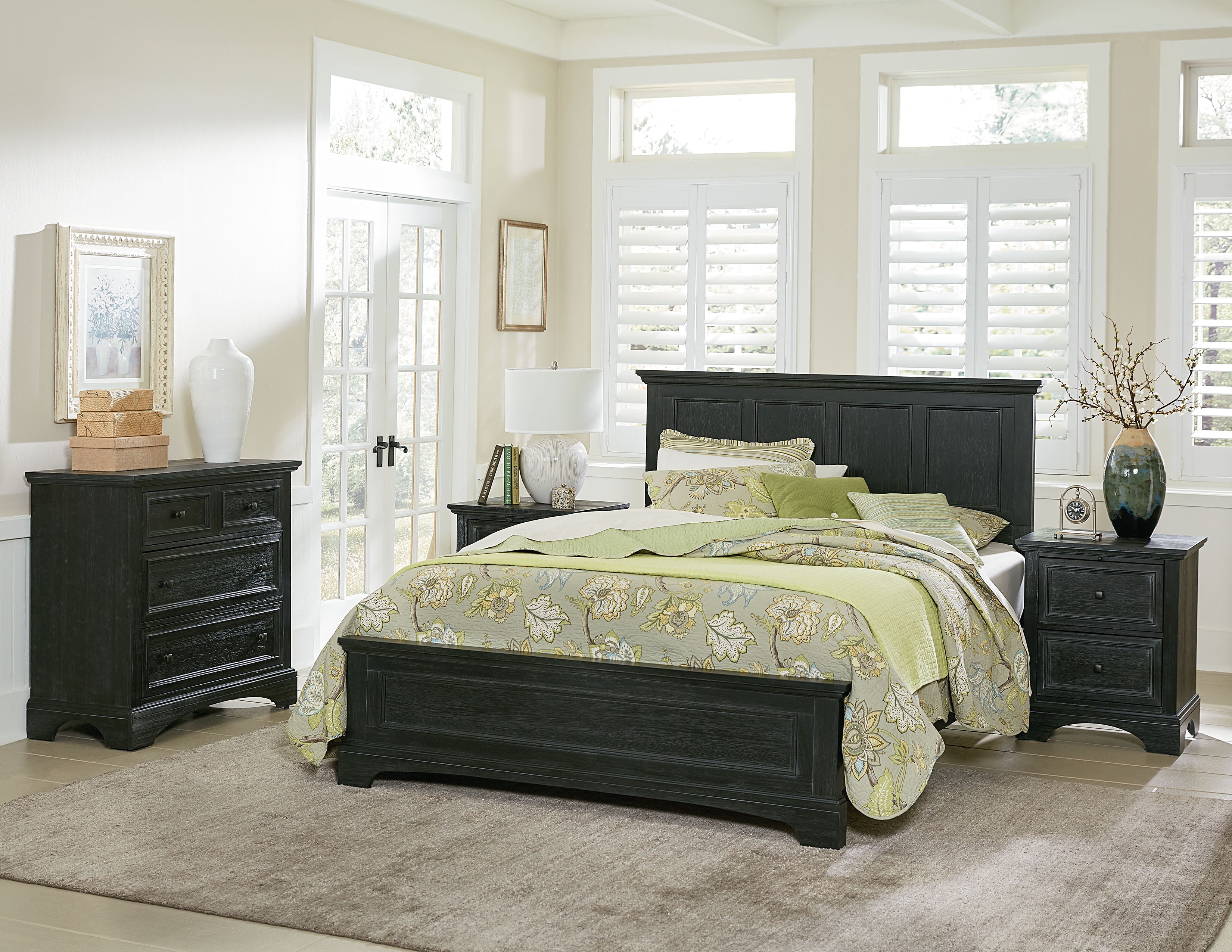 Rustic Black King Bed Set with Nightstands and Chest