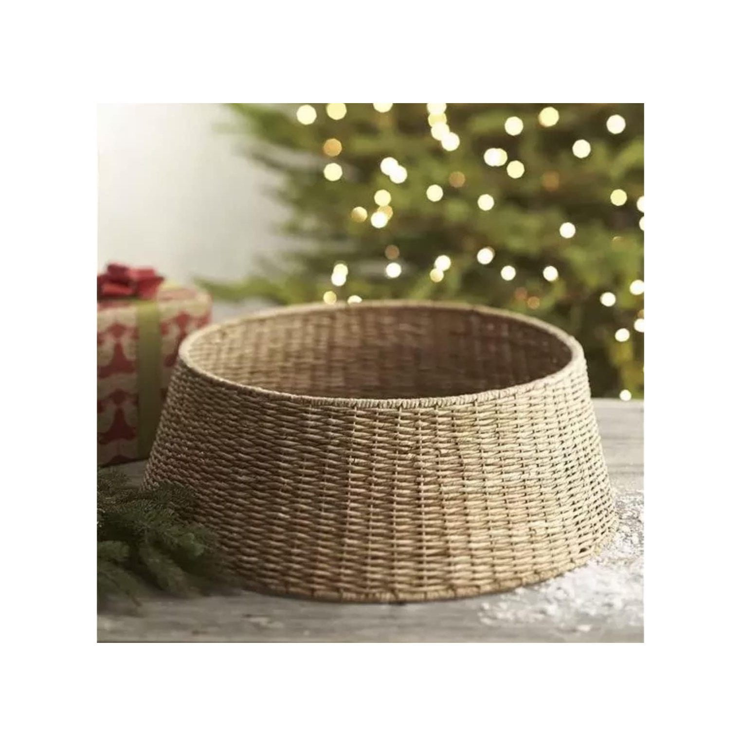 Farmhouse Christmas Tree Collar Rustic Holiday Decoration Natural Woven Base Cover for
