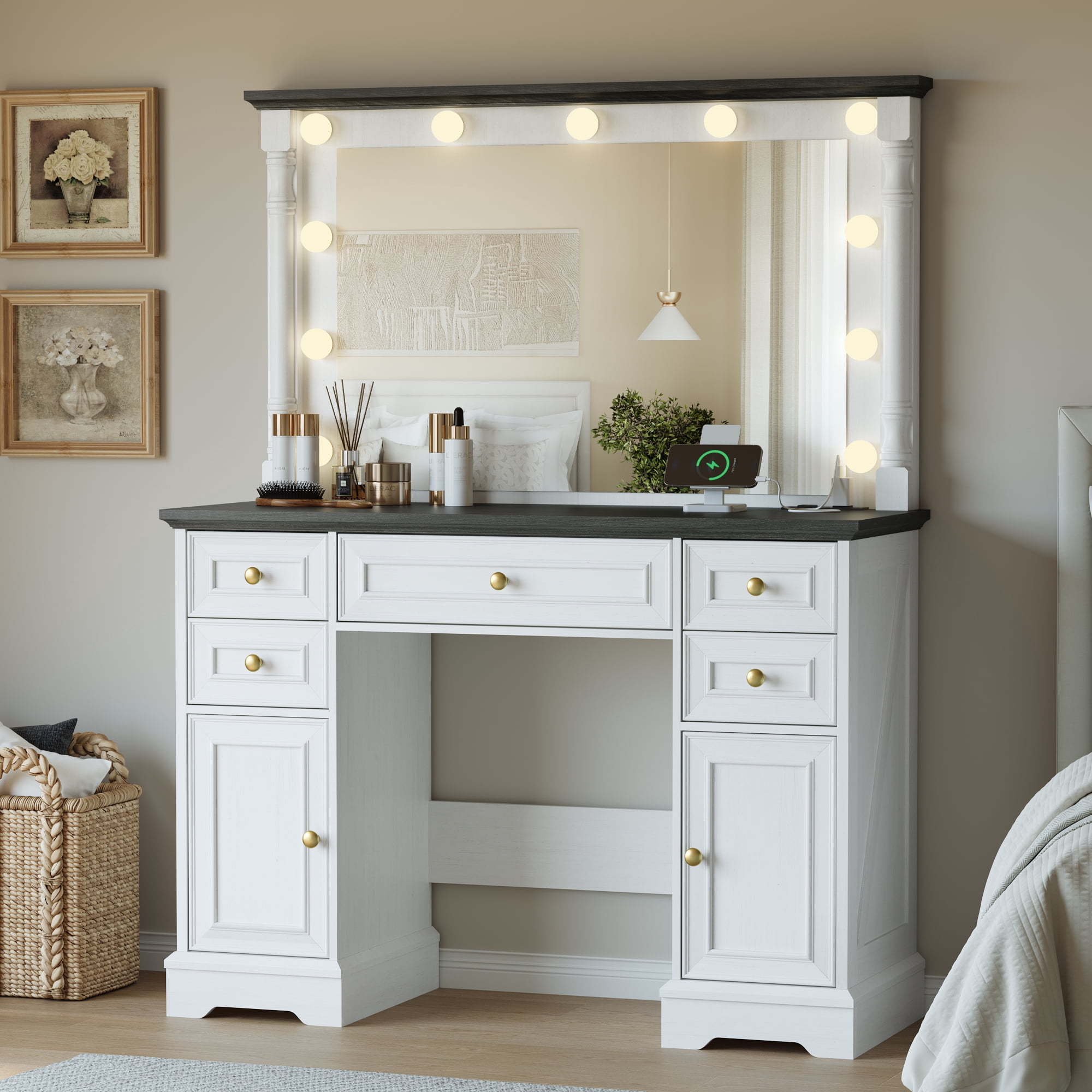 vanity dresser vintage Elegant Retro with Lighted Mirror & Stool lasting durability Antique Makeup Vanity and Mirror: