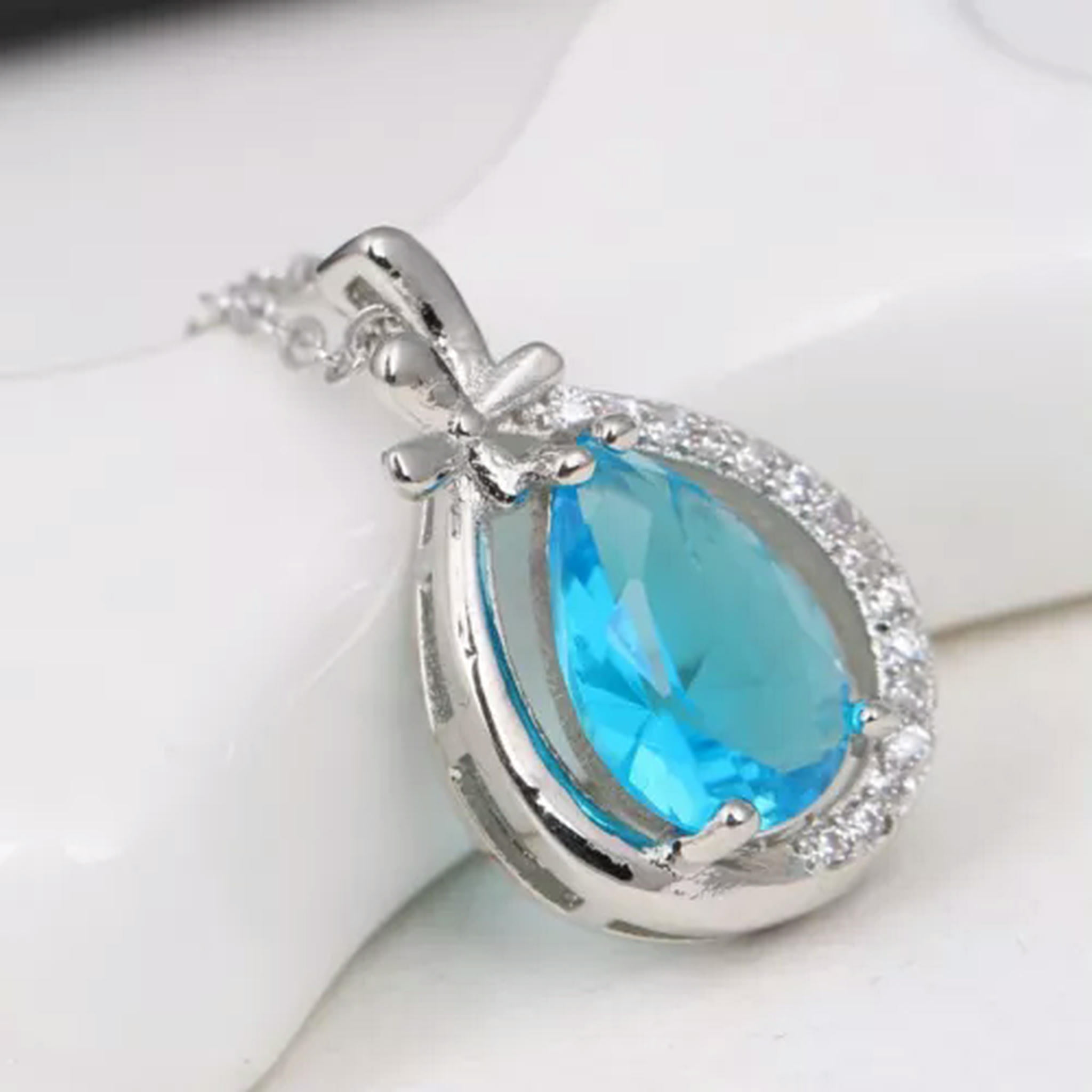 Fashion Beautiful Women's Charm Necklace Beautiful Gift Jewelry