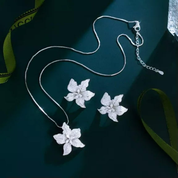 Fashion CZ Gold Plated Flower Pendent Chain Link Necklace Earrings Jewelry Set