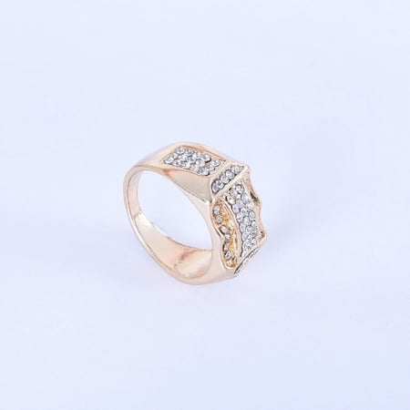 Unisex Alloy Ring European Diamond Design Fashion Jewelry High Quality Statement Ring Beautiful Appearance Band Ring For Men and Women