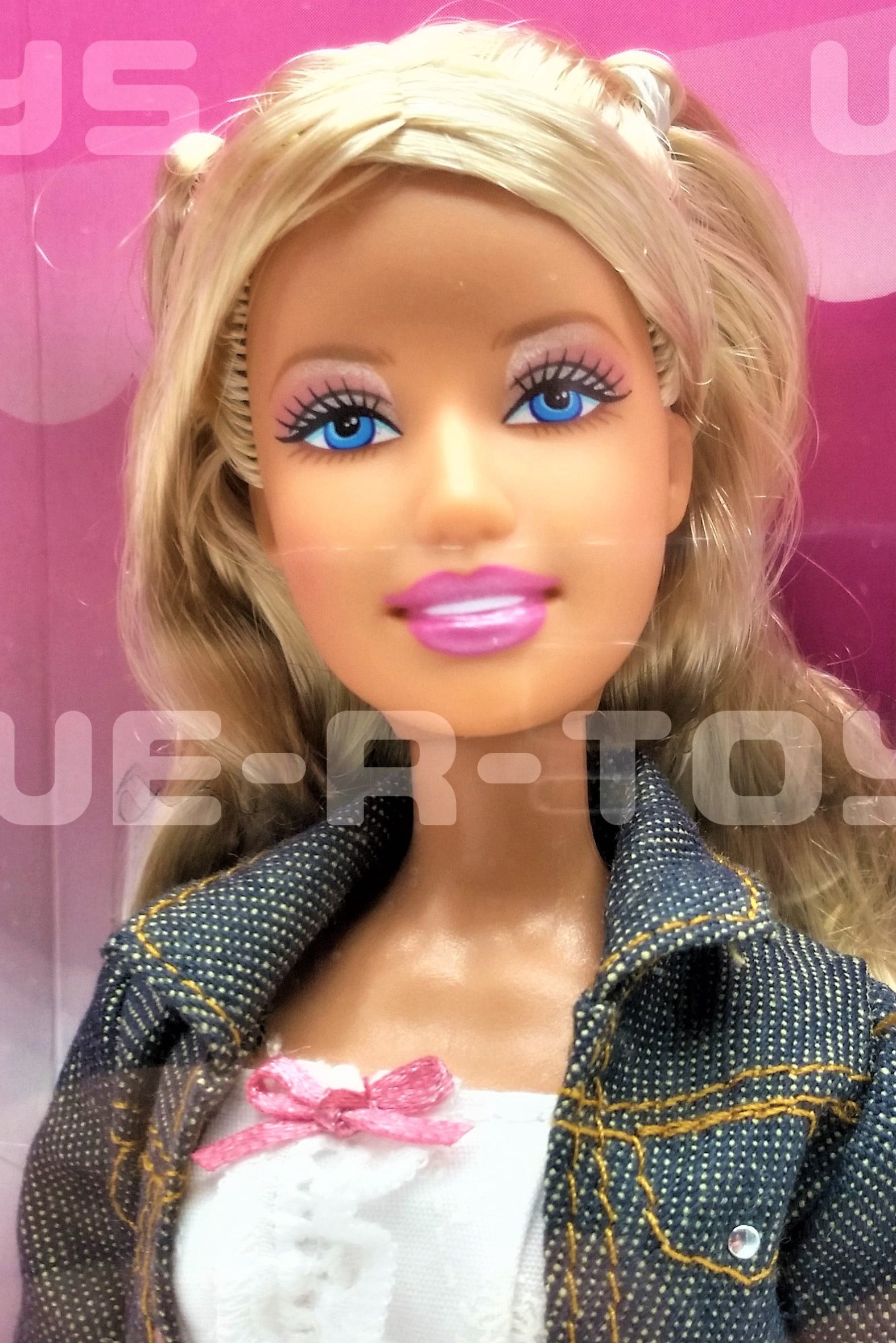 Fashion Fever Barbie Doll in White Lace and Denim 2006 Mattel