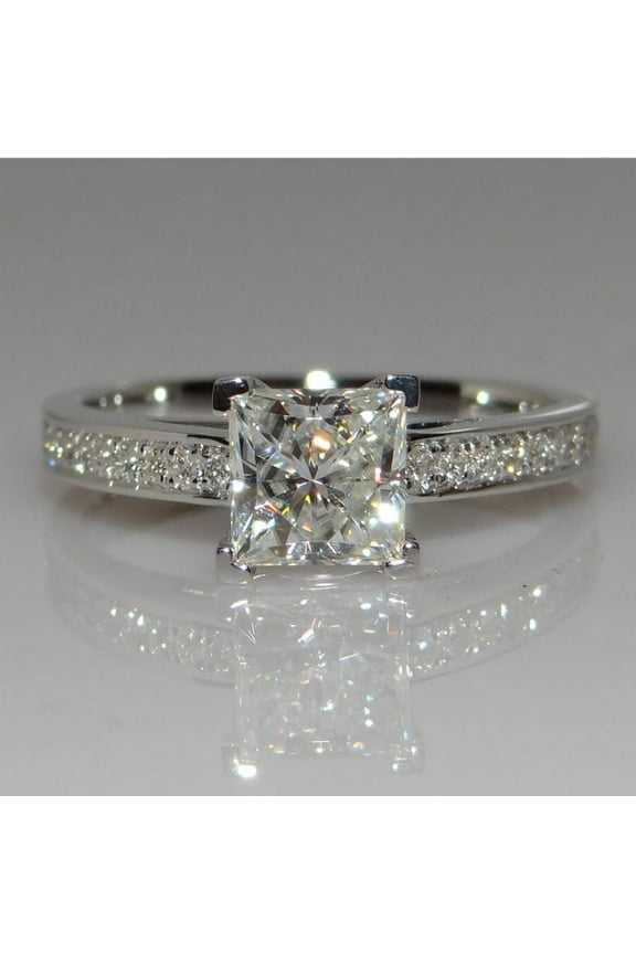 Fashion Four Claw Artificial Diamond Simple Japanese And Korean Ring