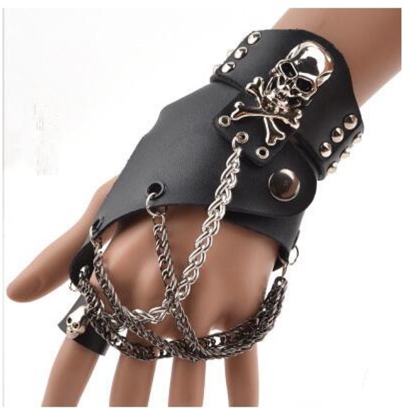 Fashion Men Women Hip-hop Non-mainstream Half-finger Gloves Chain Ring Genuine Leather Punk Rivet Gloves Rings