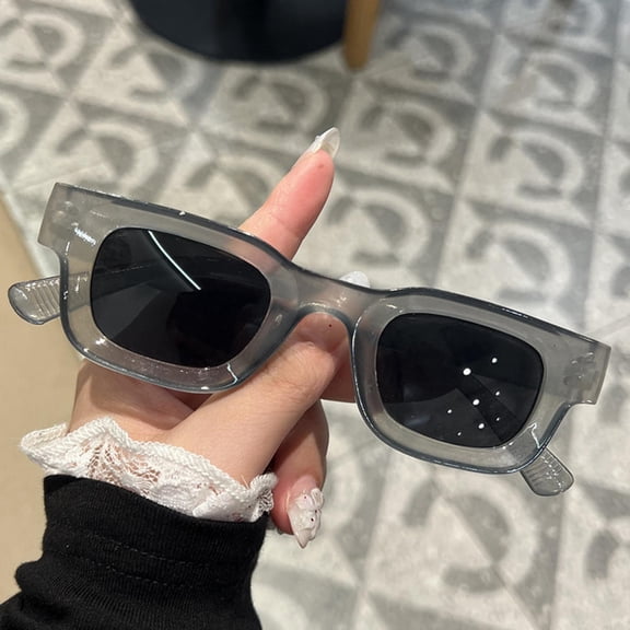 Fashion Small Square Frame Sunglasses for Men and Women UV 400 Unisex Sunglasses