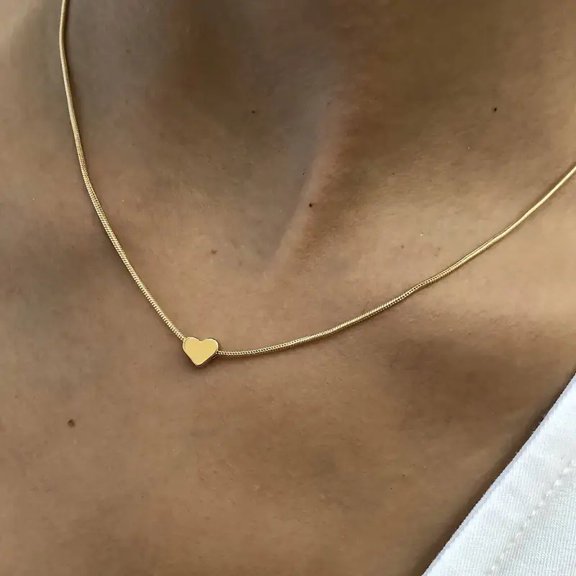 Fashion Snake Bones Chain Love Pendant Necklace