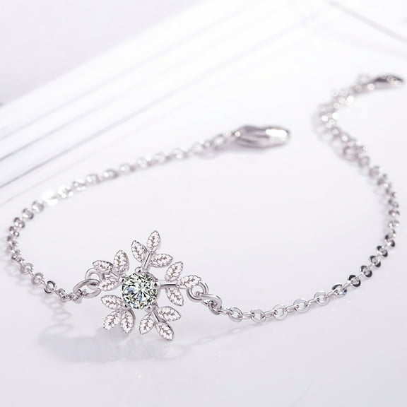 Fashion Snowflake Bracelet Retro Temperament Lady Christmas Gift Jewelry