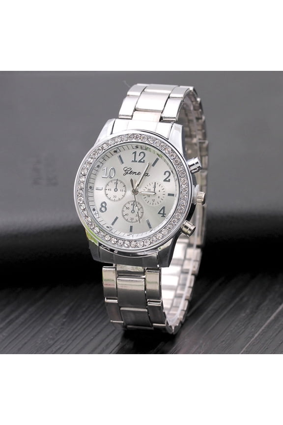 Fashion Women's Analog Quartz Watch with Date Function and Stainless Steel Bracelet, Elegant Design for Casual or Formal Occasions