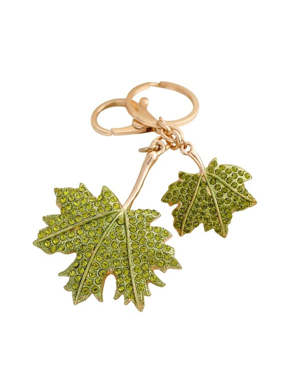 Fashion ladies keychain,Maple leaf style,Backpack made of premium alloy, also a girl's car key chain and keychain for bags.