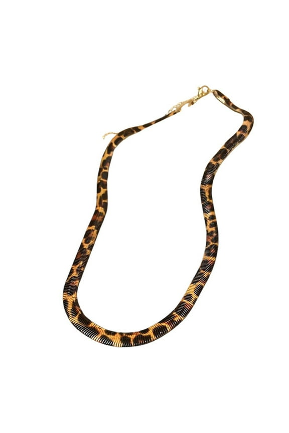 Exaggerated Retro Leopard Print Necklace Sophisticated Leopard and Braided Pattern Necklace Accessory for Modern Women