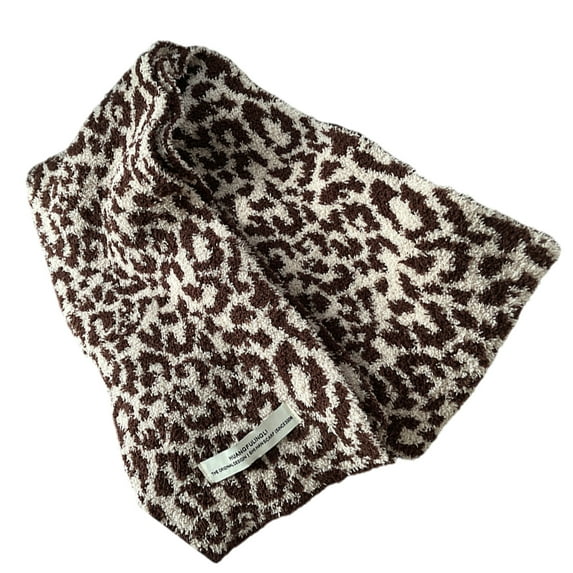 Fashionable Leopards Print Scarf Breathable Moisture Wicking Neckerchief for Autumn and Winter