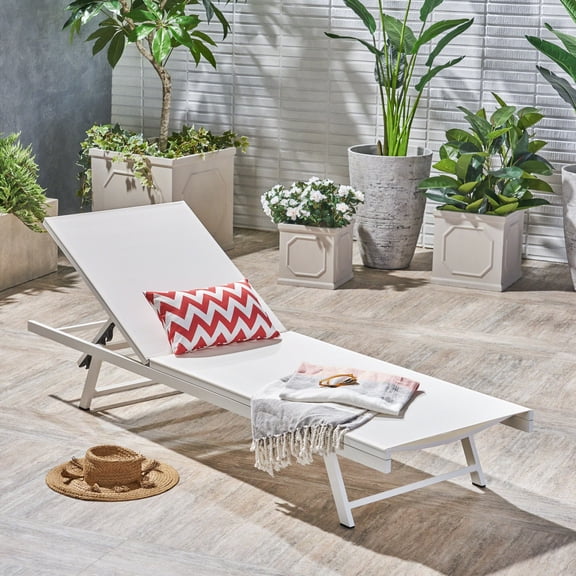 Fashionable Sunbathing Chair - White Mesh, Aluminum Chaise Mesh Rust- Frame, Lightweight Poolside Furniture