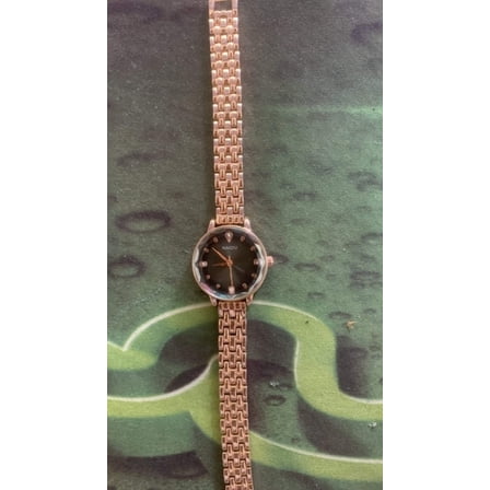 Fashionable Women Alloy Watches