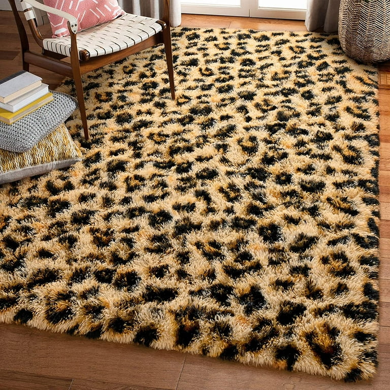 Fashionable and durable Fluffy Leopard Print Rug, Premium Cheetah