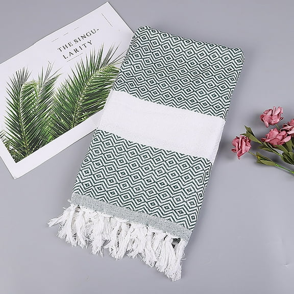 FastXmas Turkish Beach Towel, Cotton Diamond Weave Boho Style Beach Towel with Tassels, Sand Free Quick Dry Beach Blanket Oversized Lightweight Soft Peshtemal Towel for Travel Vacation(39"x71")