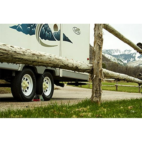 Fastway ONESTEP Wheel Chock for Tandem Axle Trailers and RVs-16 Inches to 24 Inches Long-Qty 1