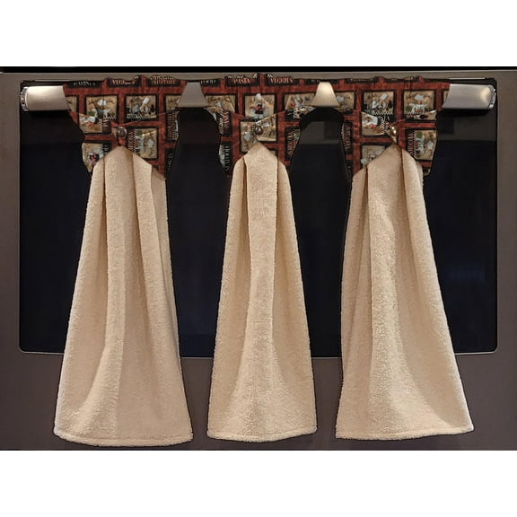 Fat Chefs Wraparound Snap Hanging Towels (Set of 2) by Penny's Needful Things (Bistro Chefs) (Terrycloth Color: Off White)