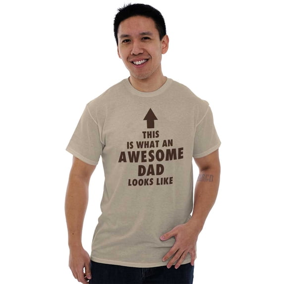 Fathers Day Looks Like Awesome Dad Men's Graphic T Shirt Tees Brisco Brands L