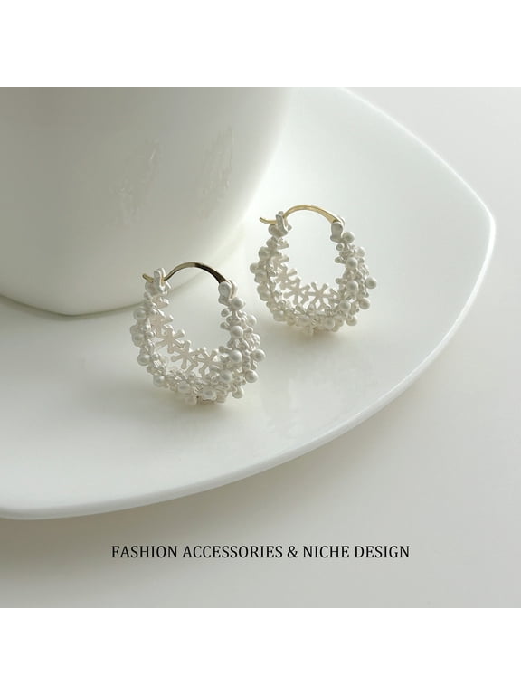 14k Gold Plated Hoop Earrings, Matte White Snowflake & Tiny Frosted Bead Woven Hollow Elegant Earring for Daily Wear Fashion Jewelry