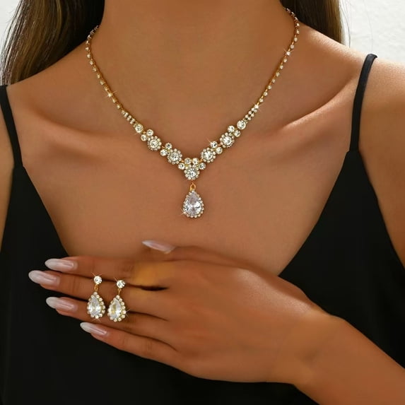 Faty-T Bride Silver Necklace Earrings Set Crystal Bridal Wedding Jewelry Set Rhinestone Choker Necklace for Women and Brides