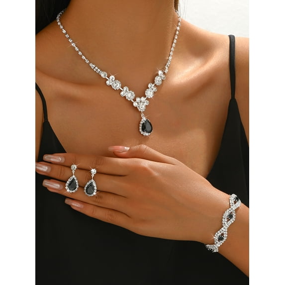 Faty-T Bride Silver Necklace Earrings Set Crystal Bridal Wedding Jewelry Set Rhinestone Choker Necklace for Women and Brides