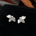 thumbnail image 1 of Faty-T Calamus Flower Stud Earrings, Elegant And Fashionable, With Zirconia Butterfly-Shaped Earrings, 1 of 1